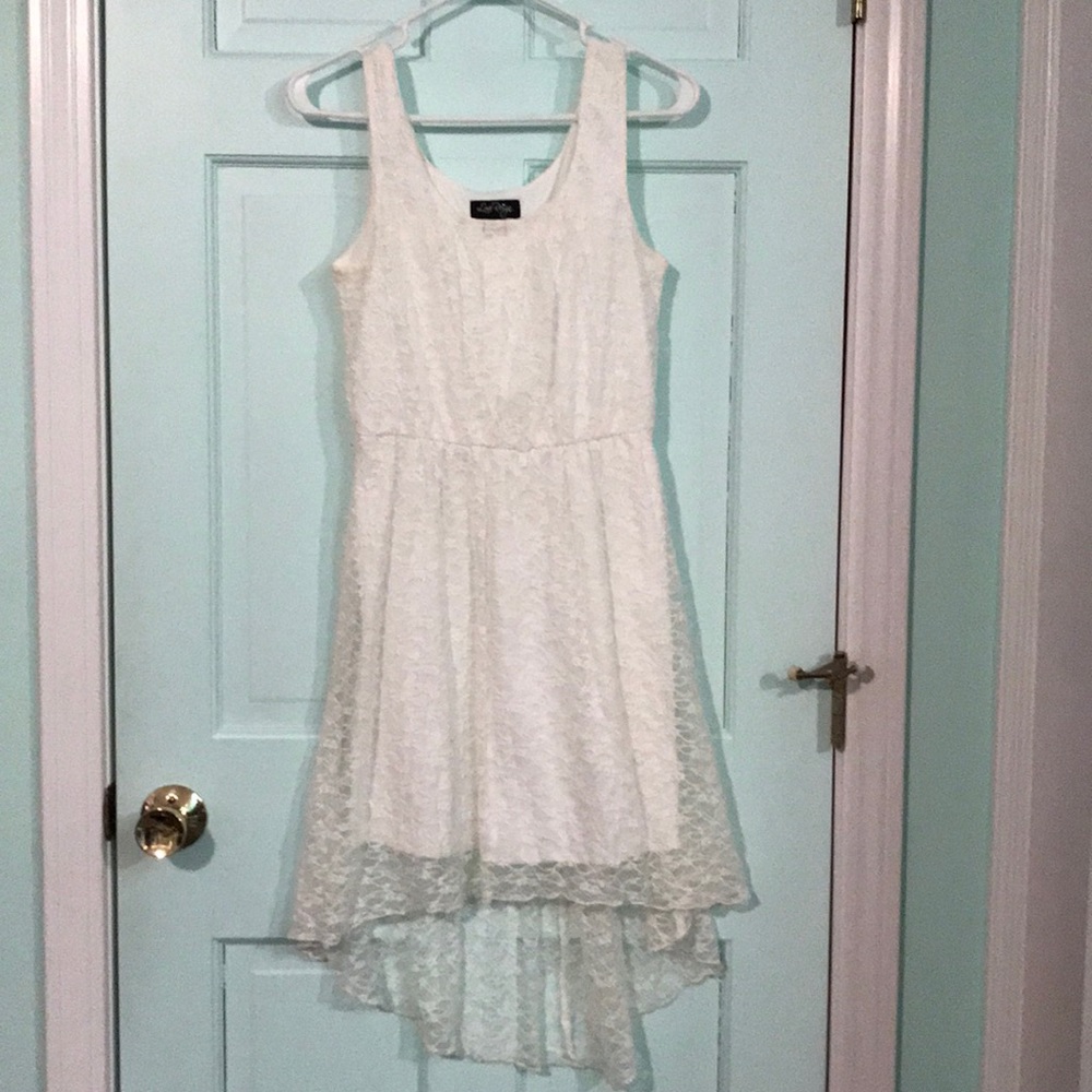 Hi-Low white floral dress